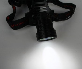Фонарь налобный аккумуляторный лазеродиодный Ultraflash E1335